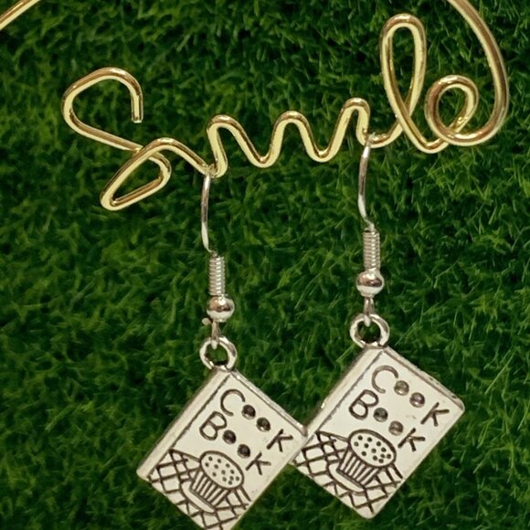 Cooking Earring, Book Earring, Cookbook Earring, Chef Earring, Funny Food - Picture 3 of 4
